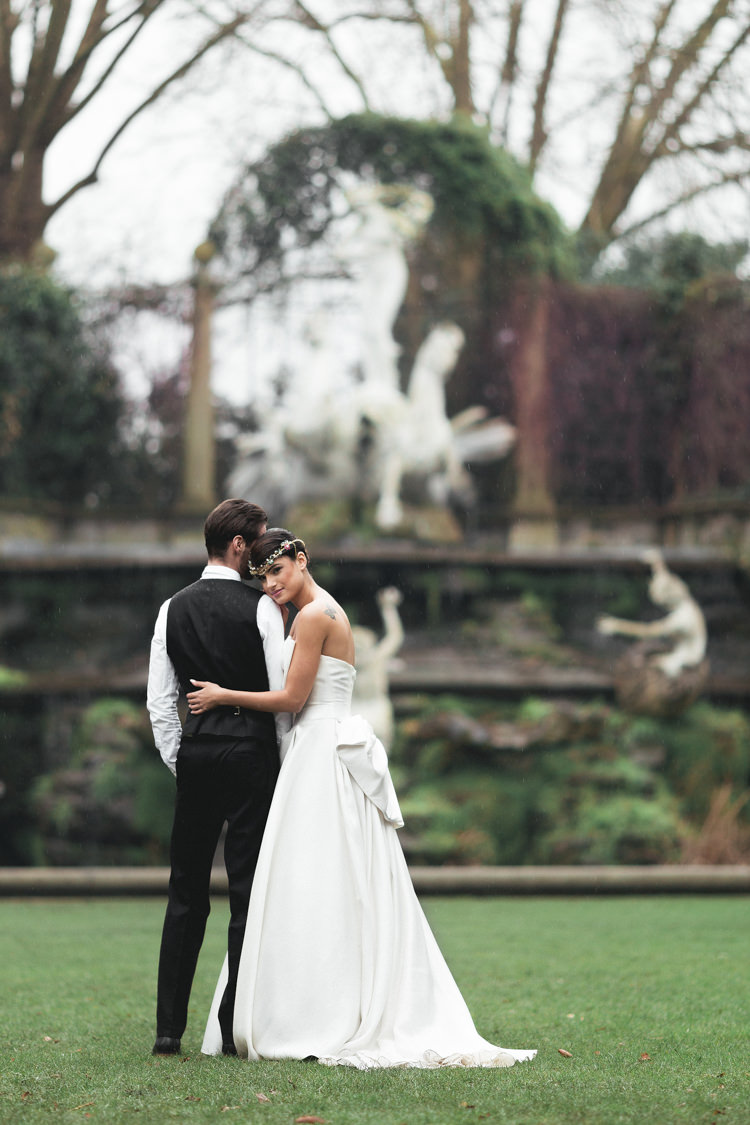 Modern Fresh Watercolour Wedding Ideas http://www.beatriciphotography.co.uk/