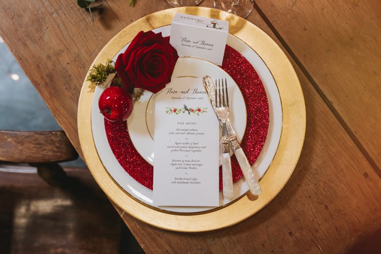 Red Glitter Gold Rose Apple Place Setting Decor Table Magical Fairytale Disney Wedding Ideas http://www.beckyryanphotography.co.uk/