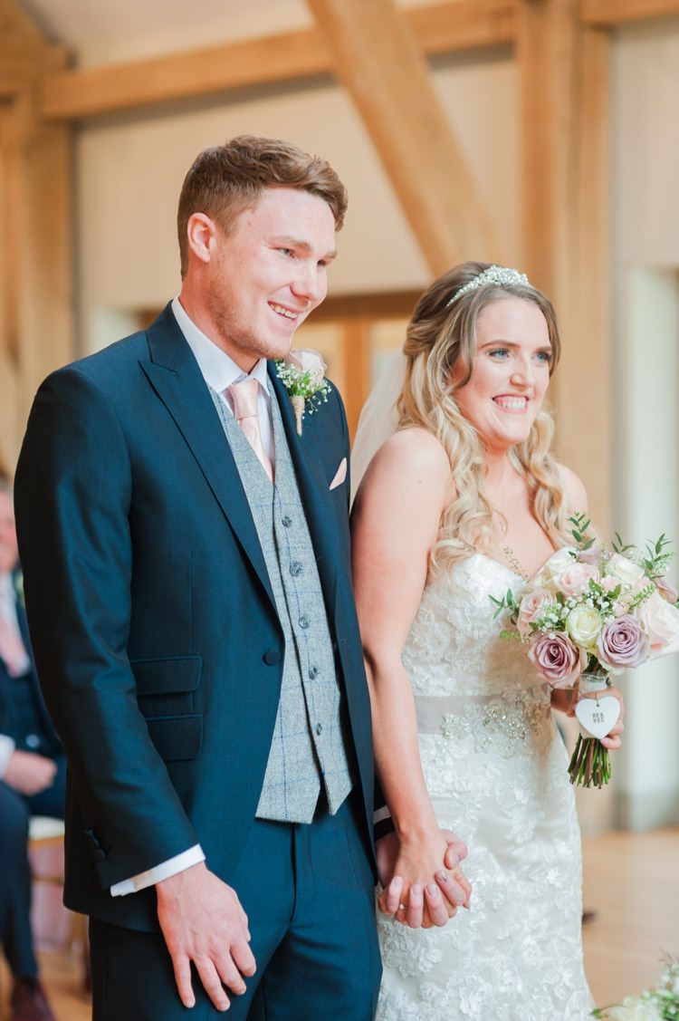 Pretty Pale Pink Country Barn Wedding http://kerriemitchell.co.uk/