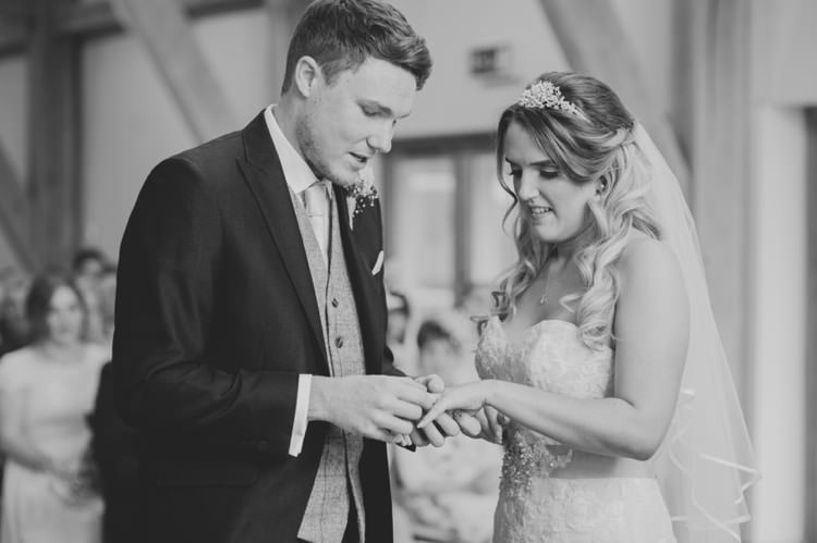 Pretty Pale Pink Country Barn Wedding http://kerriemitchell.co.uk/