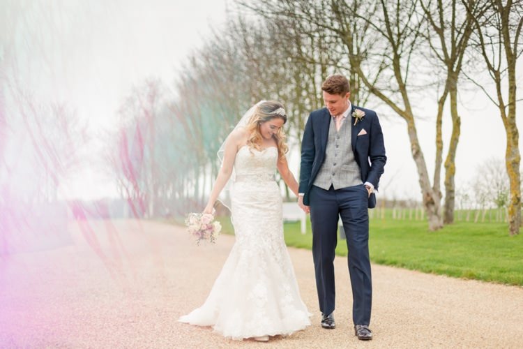 Pretty Pale Pink Country Barn Wedding http://kerriemitchell.co.uk/