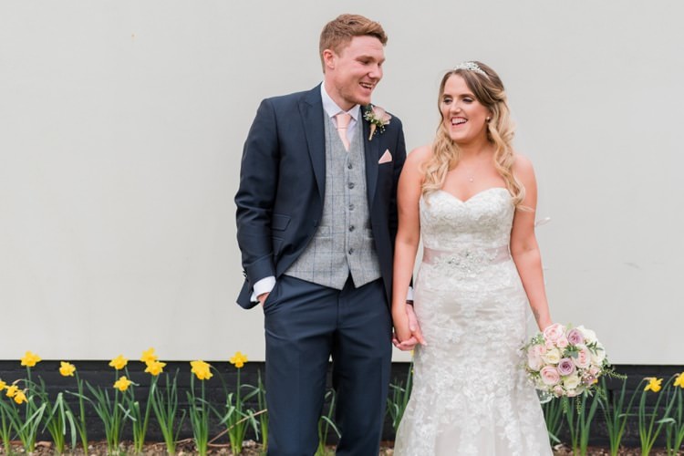 Pretty Pale Pink Country Barn Wedding http://kerriemitchell.co.uk/