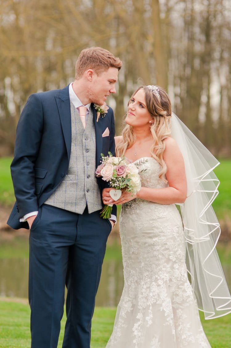 Pretty Pale Pink Country Barn Wedding http://kerriemitchell.co.uk/