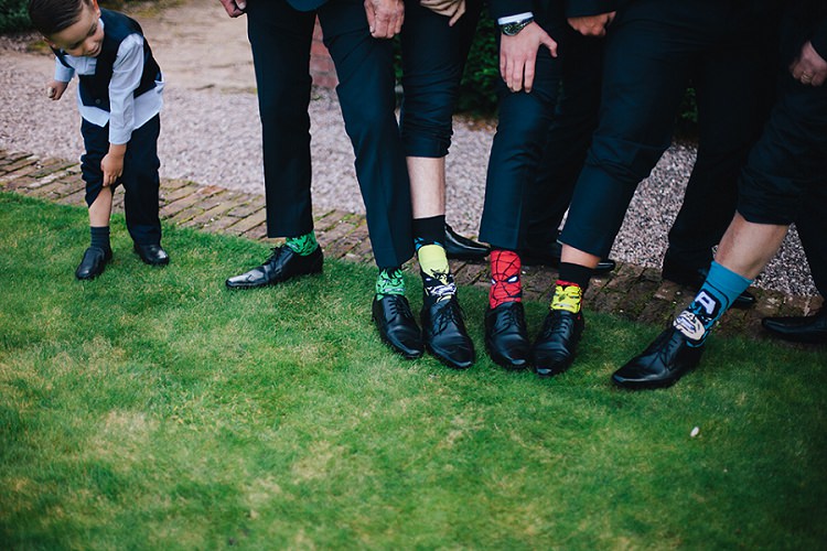 Rustic Woodland Floral Wedding http://kellyjphotography.co.uk/