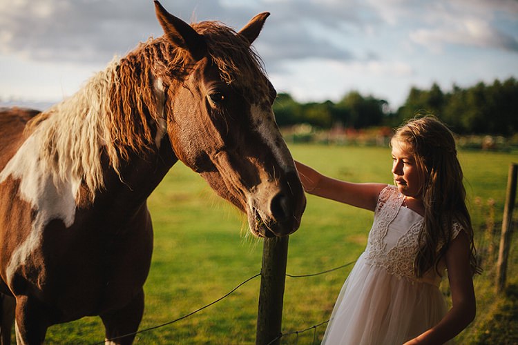 Rustic Woodland Floral Wedding http://kellyjphotography.co.uk/