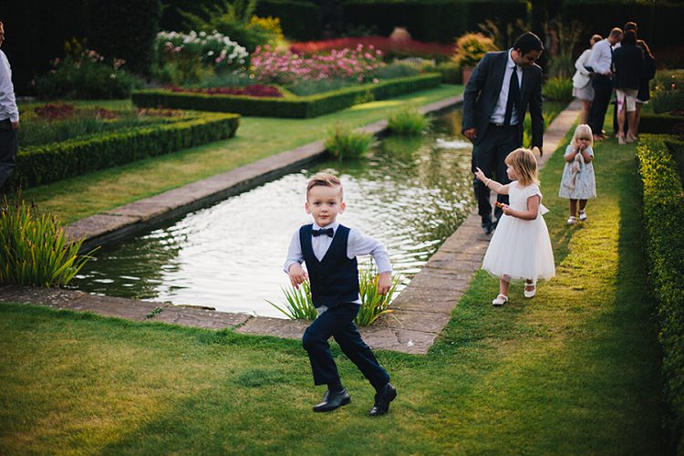 Rustic Woodland Floral Wedding http://kellyjphotography.co.uk/