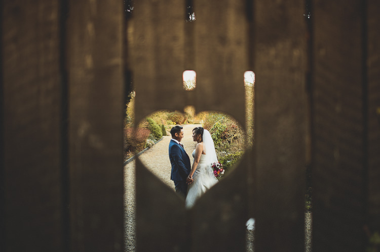 Romantic Burgundy DIY Winter Barn Wedding http://www.mattpenberthy.com/