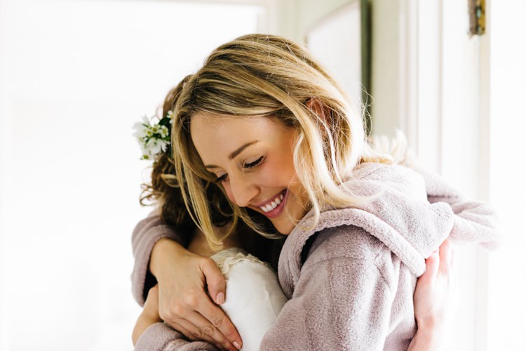 Vintage Home Made Farm Wedding http://www.honeyandthemoonphotography.co.uk/