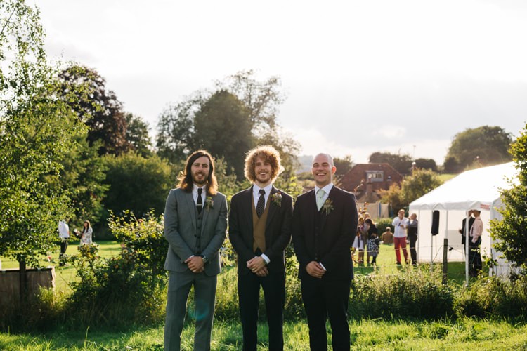 Vintage Home Made Farm Wedding http://www.honeyandthemoonphotography.co.uk/
