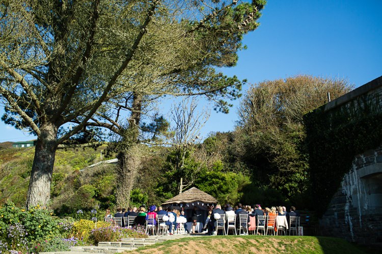 Beautiful Cliffside Floral Wedding http://karibellamy.com/
