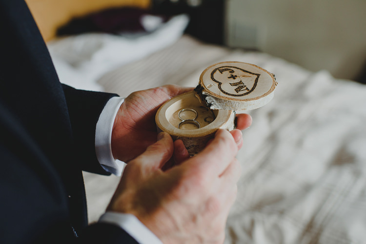Ring Box Log Slice Intimate Outdoor Farmhouse Wedding http://www.abiriley.co.uk/