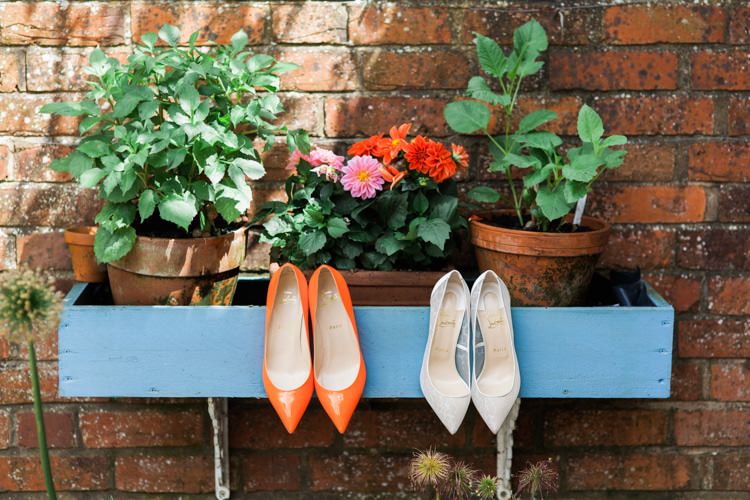 Relaxed Budget Friendly Village Hall Wedding http://www.lisadawn.co.uk/