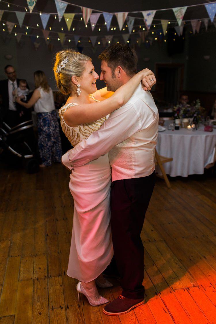 Relaxed Budget Friendly Village Hall Wedding http://www.lisadawn.co.uk/