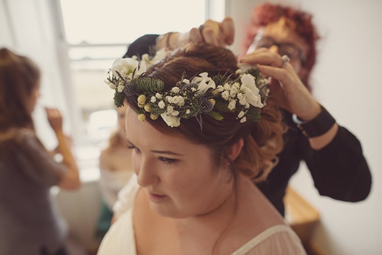 Flower Crown Bride Bridal Fir Thistle Berry White Green Rustic Folksy Winter Wedding http://www.rebeccadouglas.co.uk/