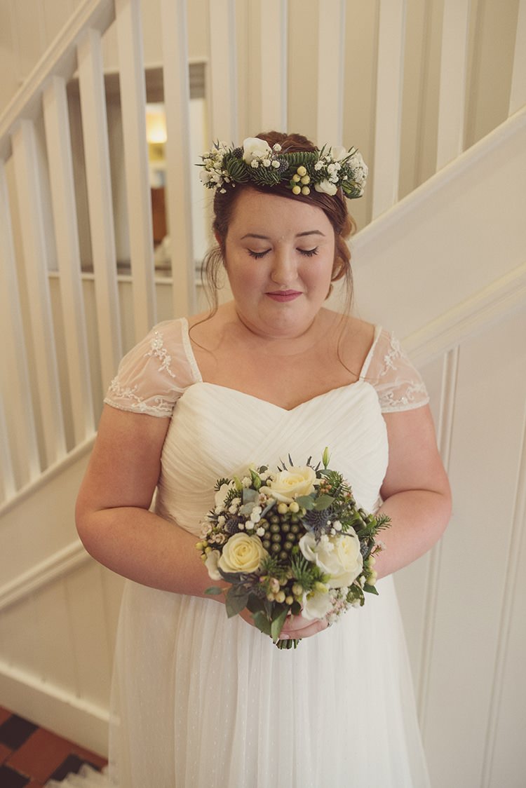 David's Bridal Dress Gown Polka Dot Tulle Cap Sleeves Bride Rustic Folksy Winter Wedding http://www.rebeccadouglas.co.uk/