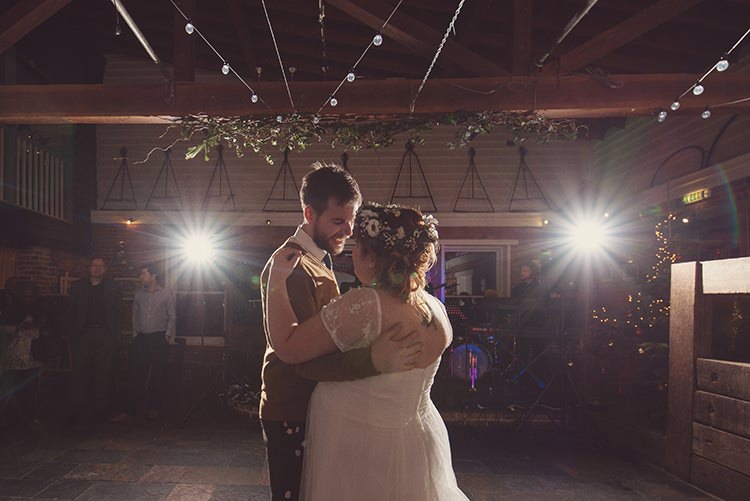 Rustic Folksy Winter Wedding http://www.rebeccadouglas.co.uk/