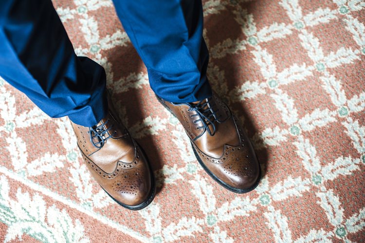 Vintage Cornflower Blue Wedding http://eleanorjaneweddings.co.uk/