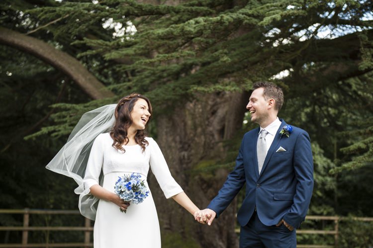 Vintage Cornflower Blue Wedding http://eleanorjaneweddings.co.uk/