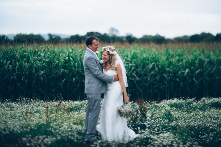 Boho Beer Festival Wedding http://www.emilysteve.com/