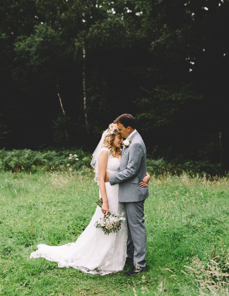 Boho Beer Festival Wedding http://www.emilysteve.com/