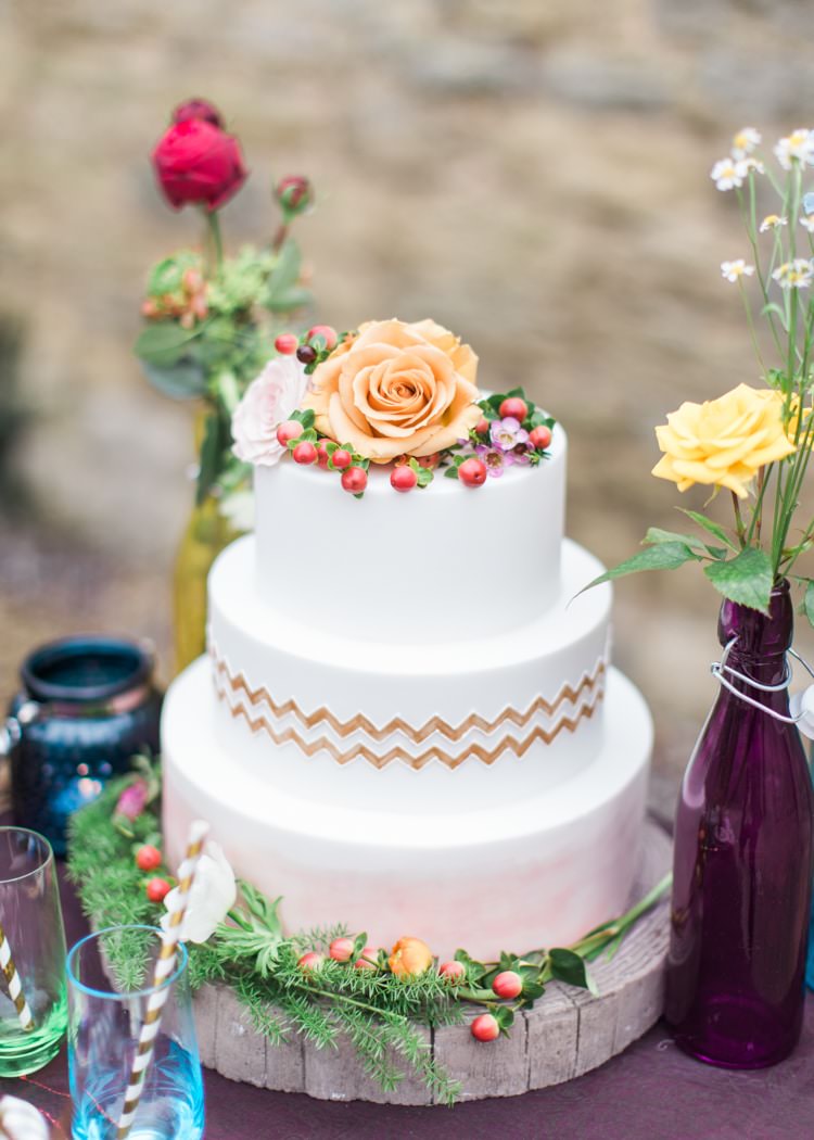 Chevron Cake Flowers Log Stand Colourful Festival Wedding Ideas http://www.sungblue.com/