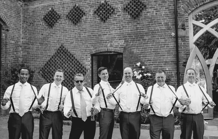 Classic Rustic Country Barn Wedding http://www.lisacarpenterphotos.com/