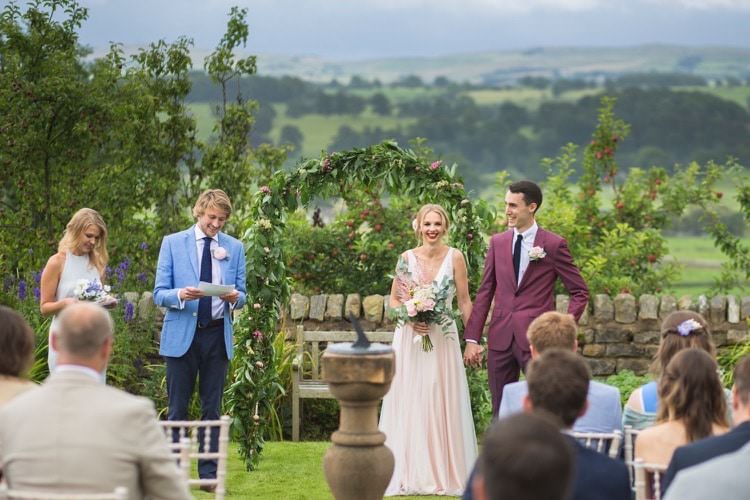 Ceremony Outdoor UK Fun DIY Back Garden Party Wedding http://www.motiejus.com/