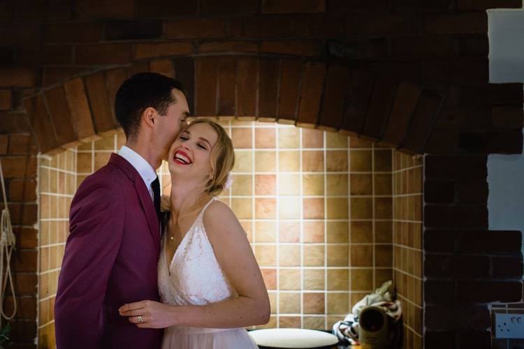 Fun DIY Back Garden Party Wedding http://www.motiejus.com/