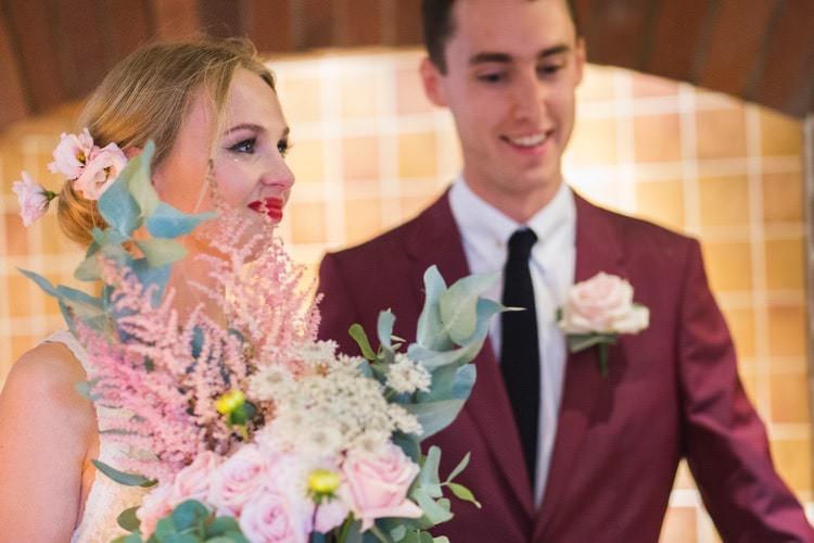 Fun DIY Back Garden Party Wedding http://www.motiejus.com/