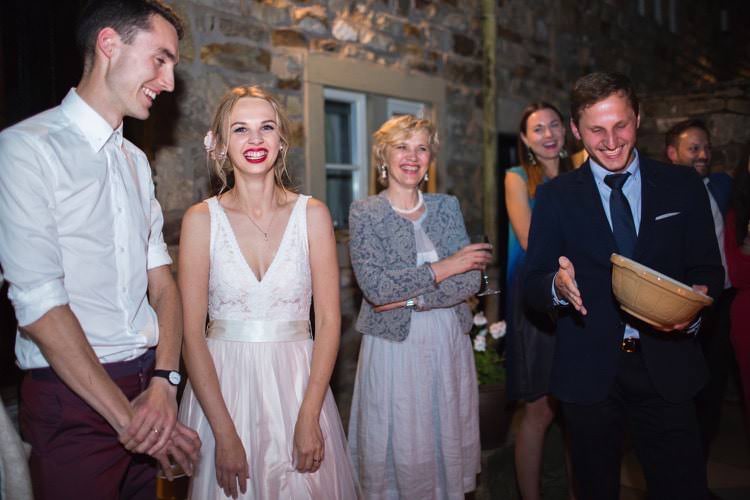 Fun DIY Back Garden Party Wedding http://www.motiejus.com/