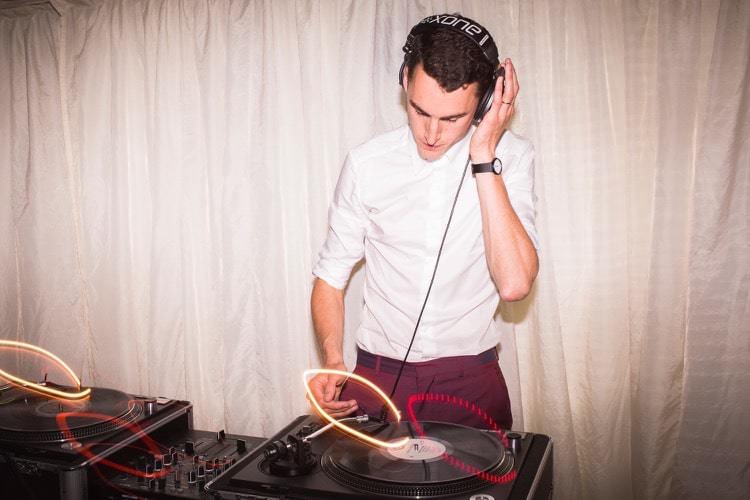Fun DIY Back Garden Party Wedding http://www.motiejus.com/