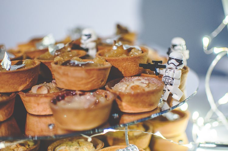 Star Wars Wedding http://www.robfarrellphotography.uk/