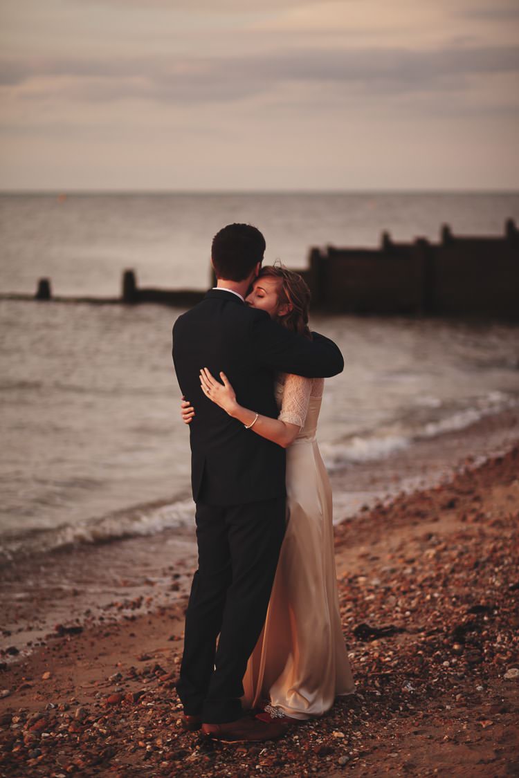 Free Spritied Beautiful Beach Wedding https://www.paulfullerkentphotography.com/