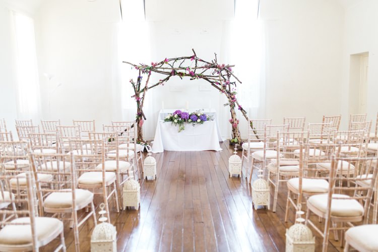 Letchworth Centre Healty Living Hertfodshire Fresh Pretty Humanist Wedding http://summerlilystudio.com/
