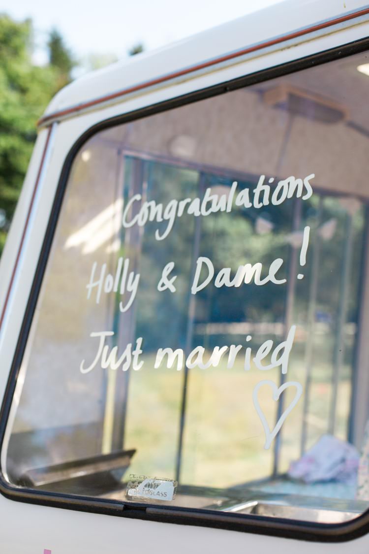 Fresh Pretty Humanist Wedding http://summerlilystudio.com/