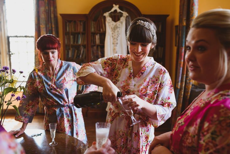 Crafty Botanical Natural Wedding http://www.jacksonandcophotography.com/