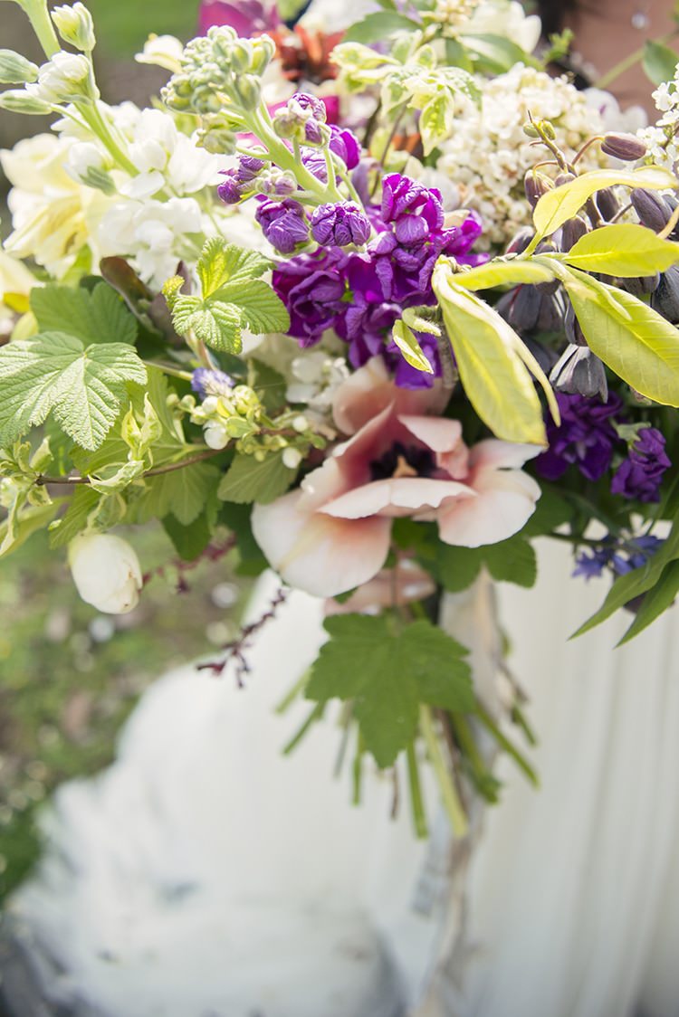 Bouquet Flowers Bride Bridal Large Wild Seasonal Natural Romantic Country Tipi Wedding http://jodiecoolingphotography.com/
