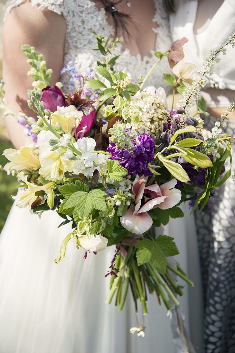 Bouquet Flowers Bride Bridal Wild Natural Large Seasonal Romantic Country Tipi Wedding http://jodiecoolingphotography.com/