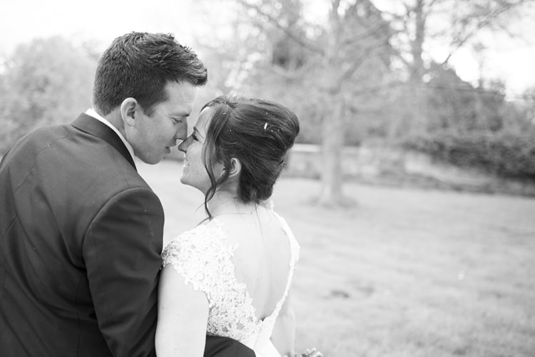 Romantic Country Tipi Wedding http://jodiecoolingphotography.com/