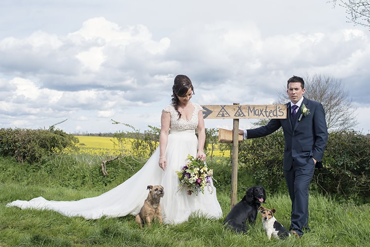 Romantic Country Tipi Wedding http://jodiecoolingphotography.com/