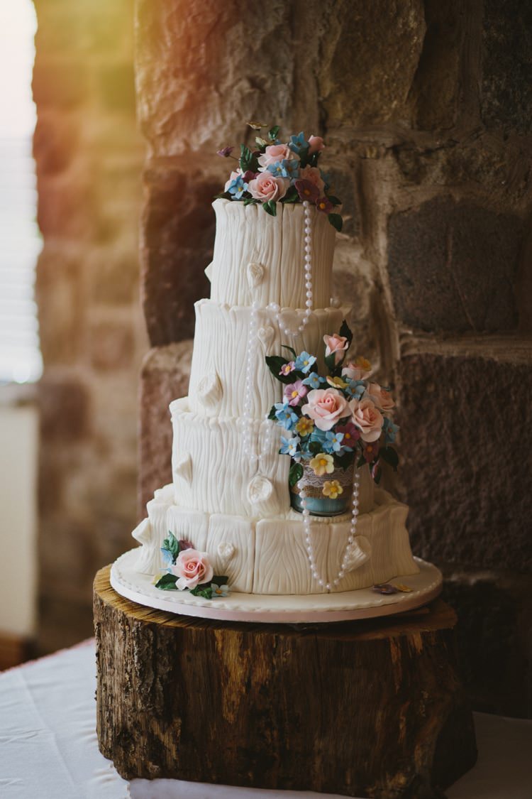 Tree Wood Log Cake Flowers White Floral Rustic Country Barn Wedding http://www.allymphotography.com/