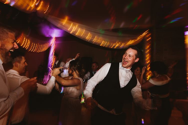Floral Rustic Country Barn Wedding http://www.allymphotography.com/