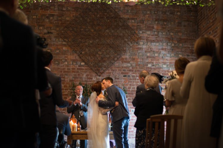 Copper Dusky Lilac Grey Rustic Barn Wedding http://www.kayleighpope.co.uk/