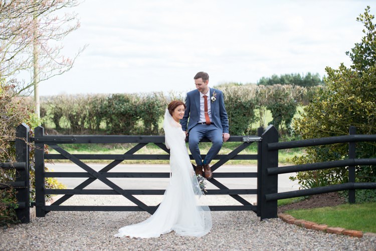 Copper Dusky Lilac Grey Rustic Barn Wedding http://www.kayleighpope.co.uk/