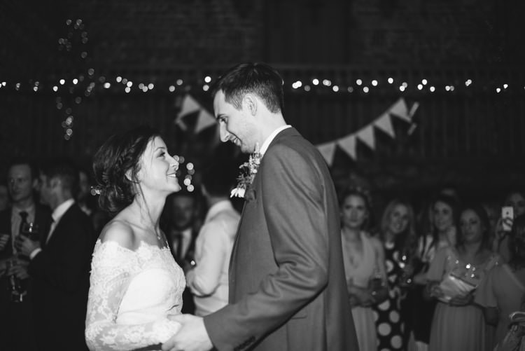 Copper Dusky Lilac Grey Rustic Barn Wedding http://www.kayleighpope.co.uk/