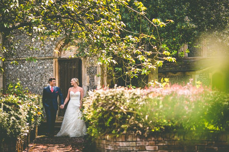 Summer Brights Jewelled Glamour Wedding Ideas http://realsimplephotography.net/