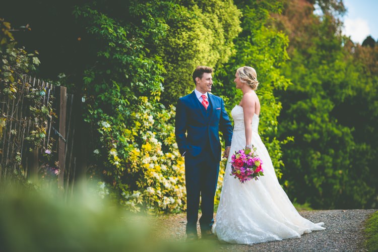 Summer Brights Jewelled Glamour Wedding Ideas http://realsimplephotography.net/