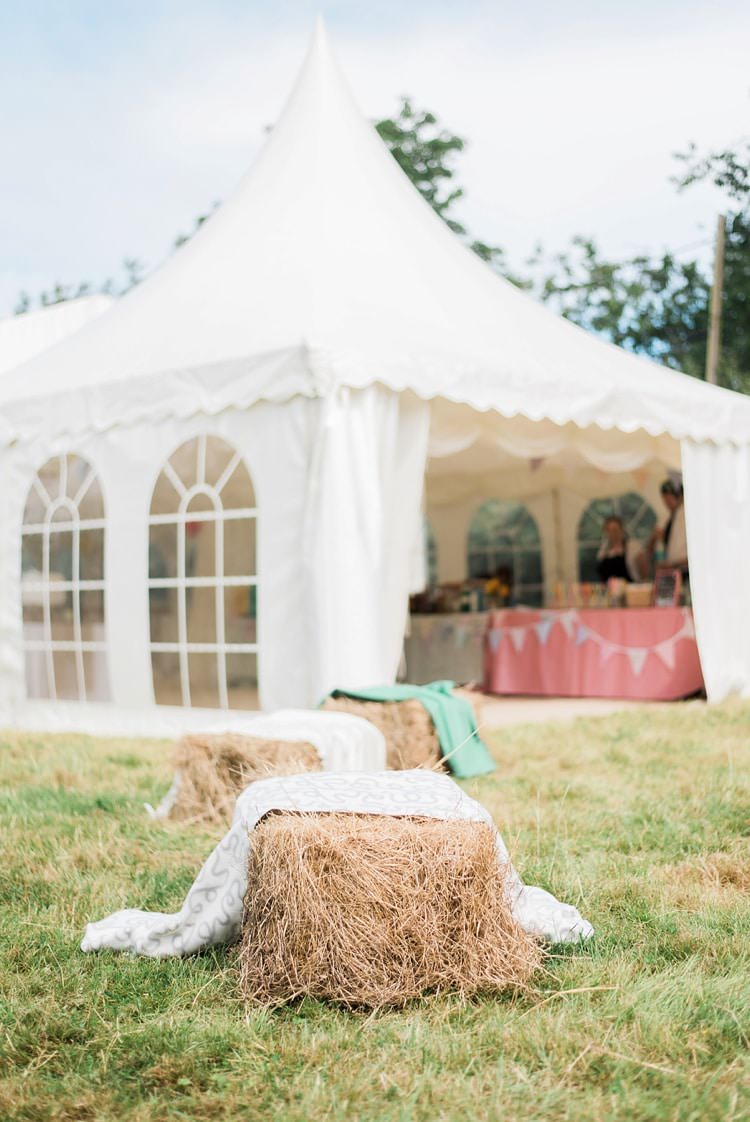 Hay Bale Seating Multicoloured DIY Rustic Wedding http://vickylamburn.com/