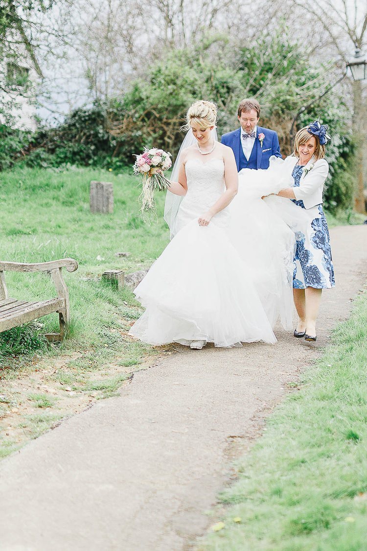 Outdoorsy Nature Pretty Pink Wedding http://whitestagweddings.com/