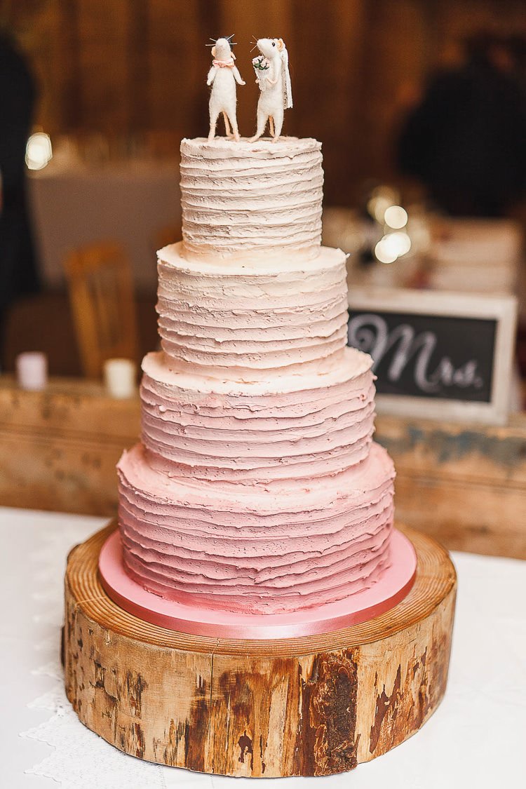 Ombre Buttercream Cake Log Slice Stand Outdoorsy Nature Pretty Pink Wedding http://whitestagweddings.com/